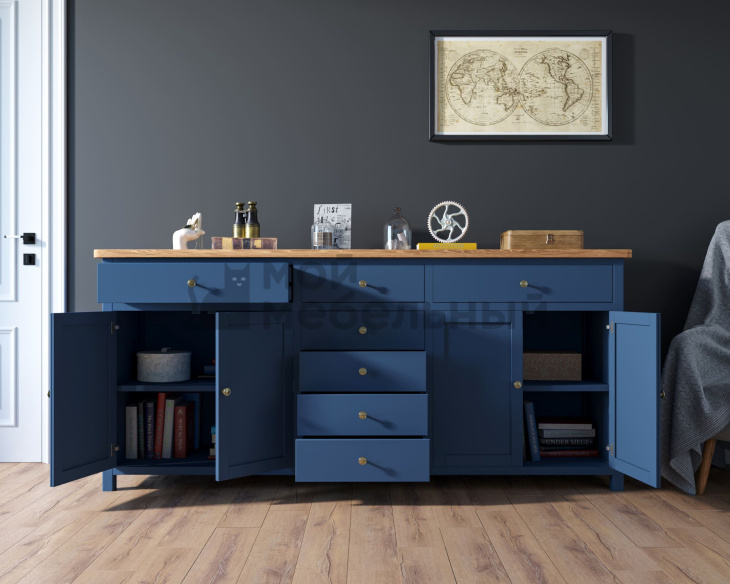 Большой комод 