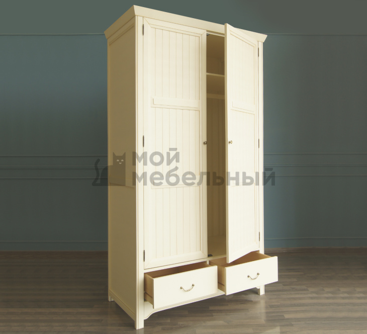 Бежeвый двухстворчатый шкаф 