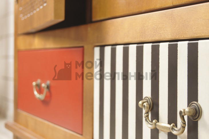 Шкаф двустворчатый 