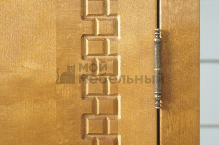 Шкаф двустворчатый 