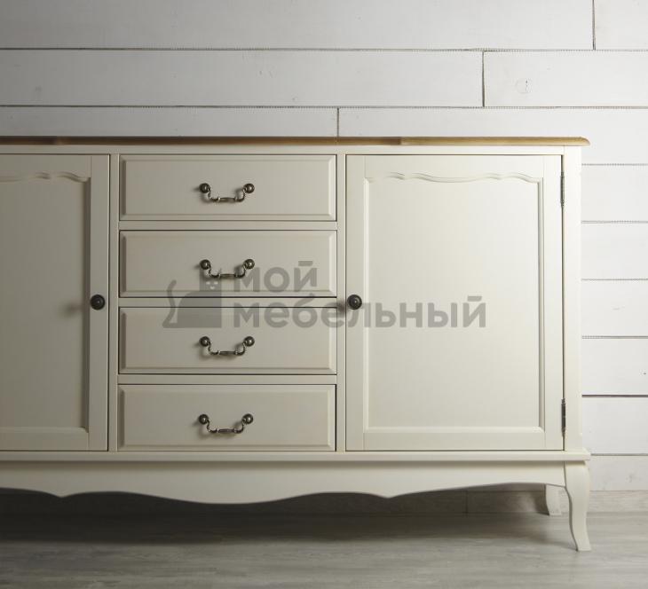 Бежевый комод 